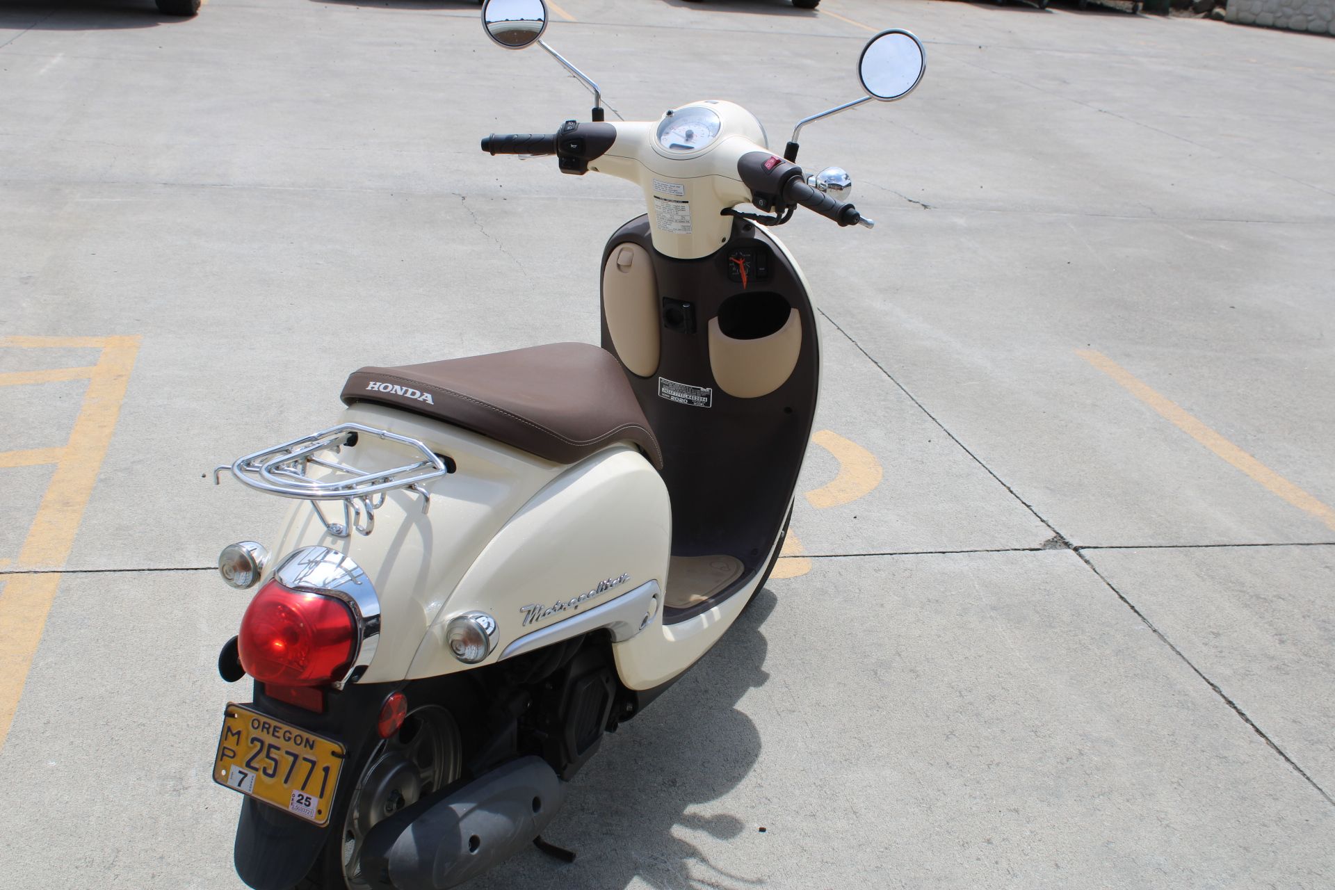 2020 Honda Metropolitan in The Dalles, Oregon - Photo 6