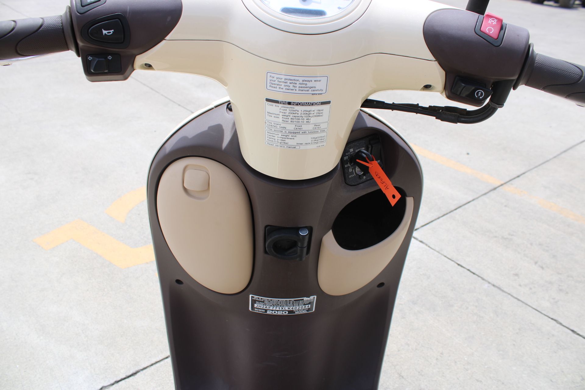 2020 Honda Metropolitan in The Dalles, Oregon - Photo 9