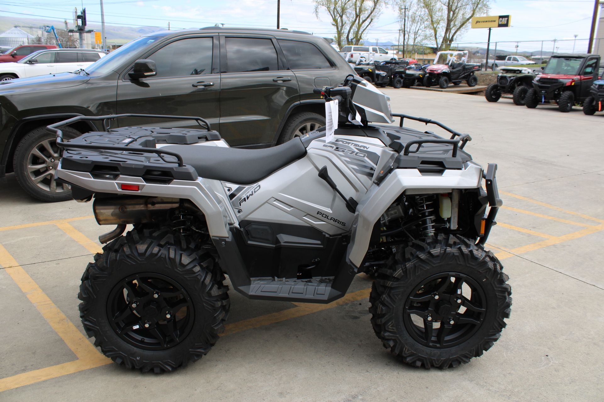 2025 Polaris Sportsman 570 Ultimate in The Dalles, Oregon - Photo 4