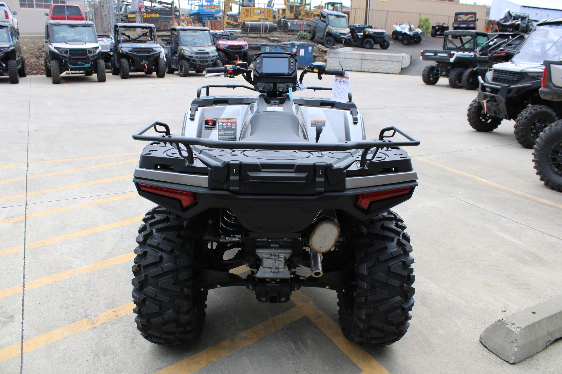 2025 Polaris Sportsman 570 Ultimate in The Dalles, Oregon - Photo 7