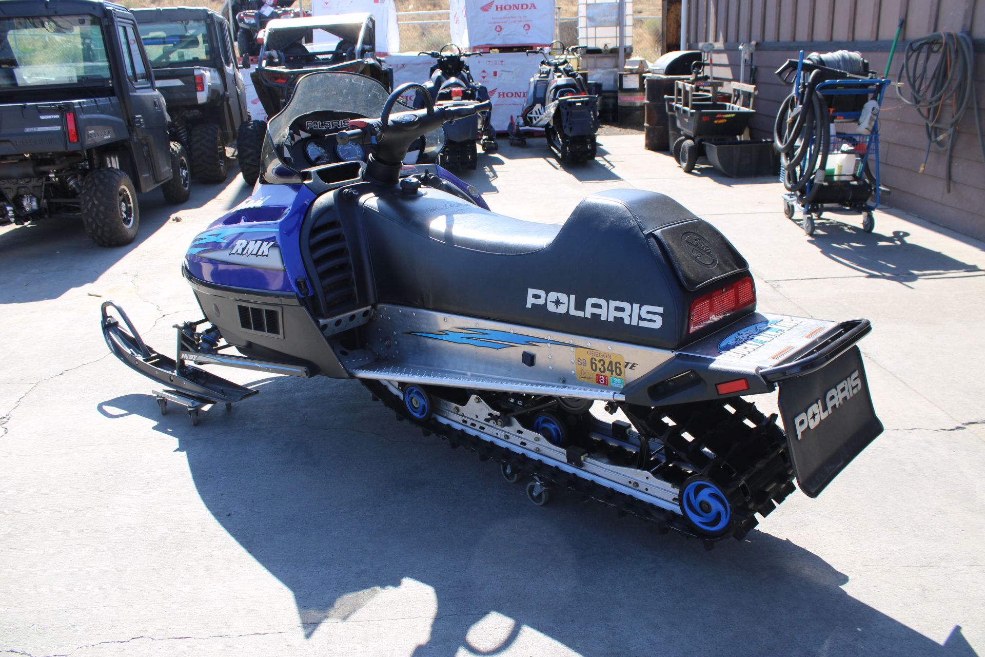 2000 Polaris Indy Trail RMK in The Dalles, Oregon - Photo 7