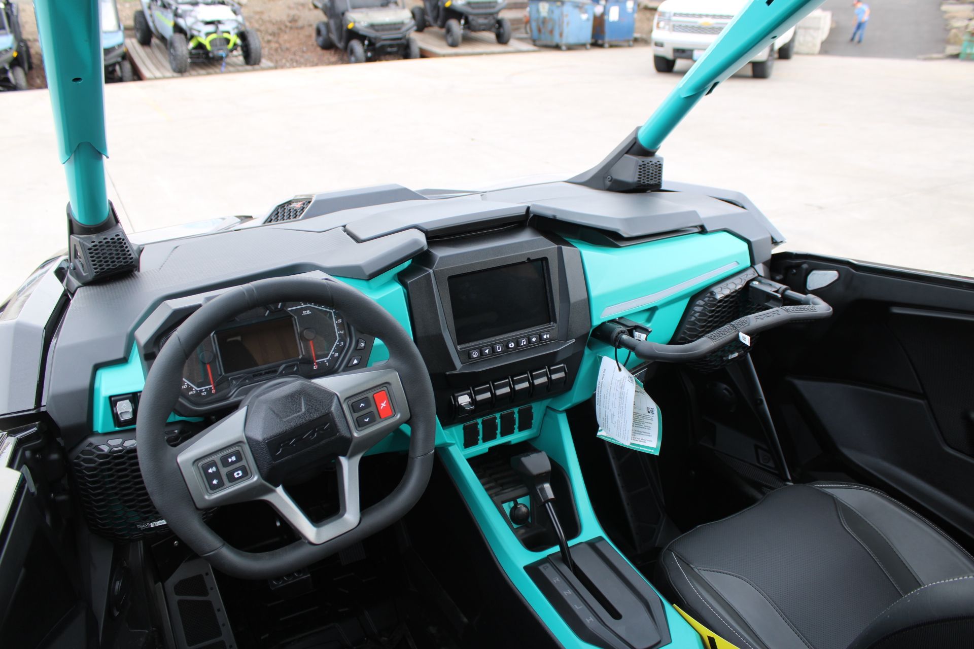 2025 Polaris RZR PRO R 4 Ultimate in The Dalles, Oregon - Photo 9