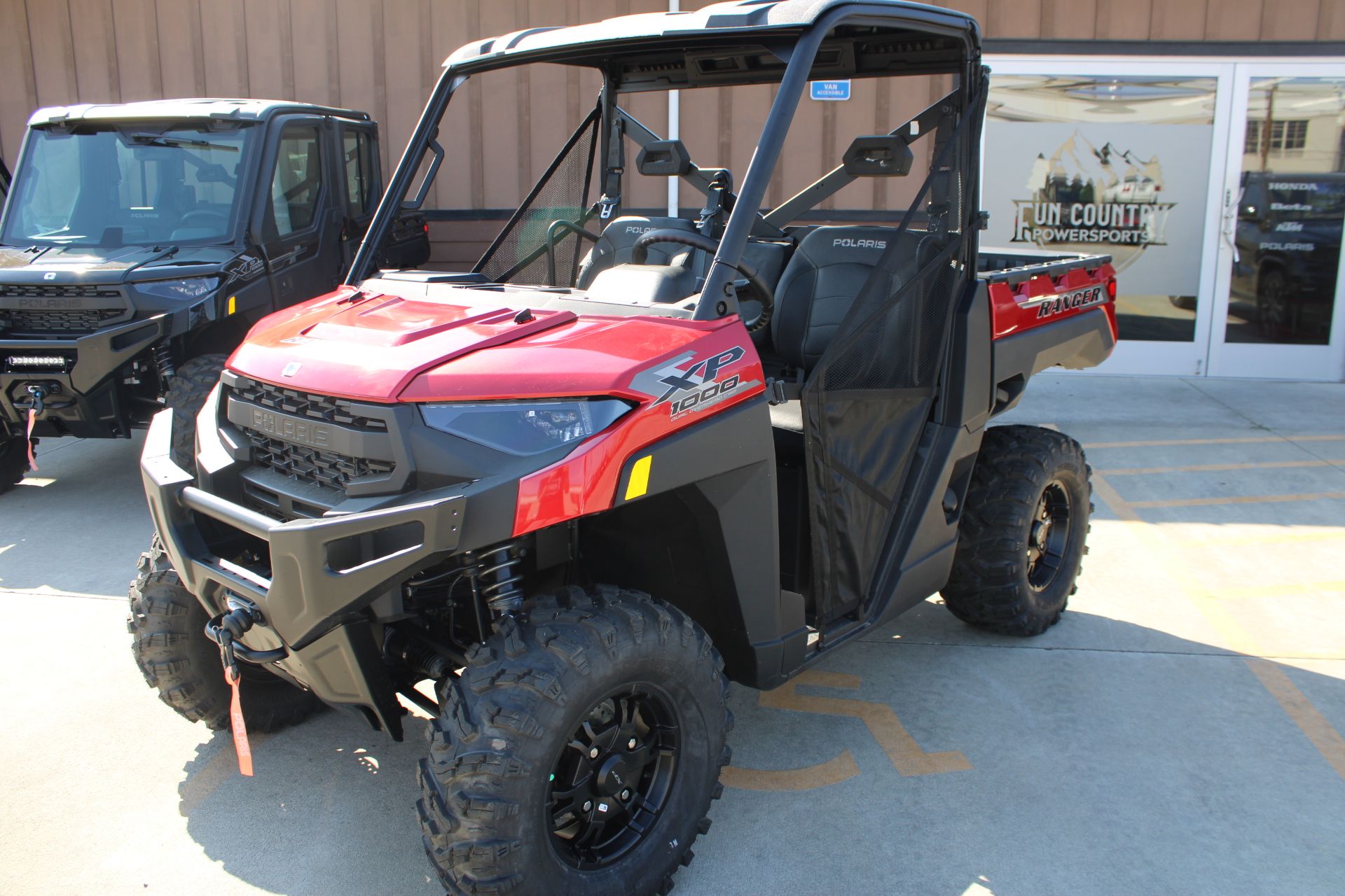 2025 Polaris Ranger XP 1000 Premium in The Dalles, Oregon - Photo 3
