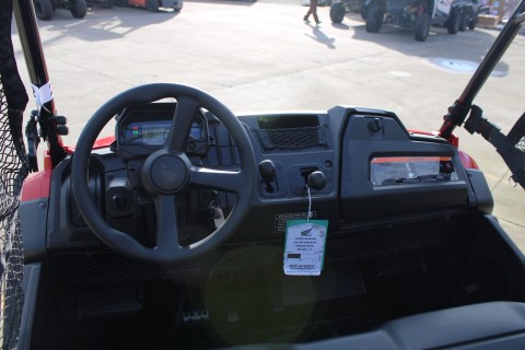 2026 Honda Pioneer 700 in The Dalles, Oregon - Photo 9
