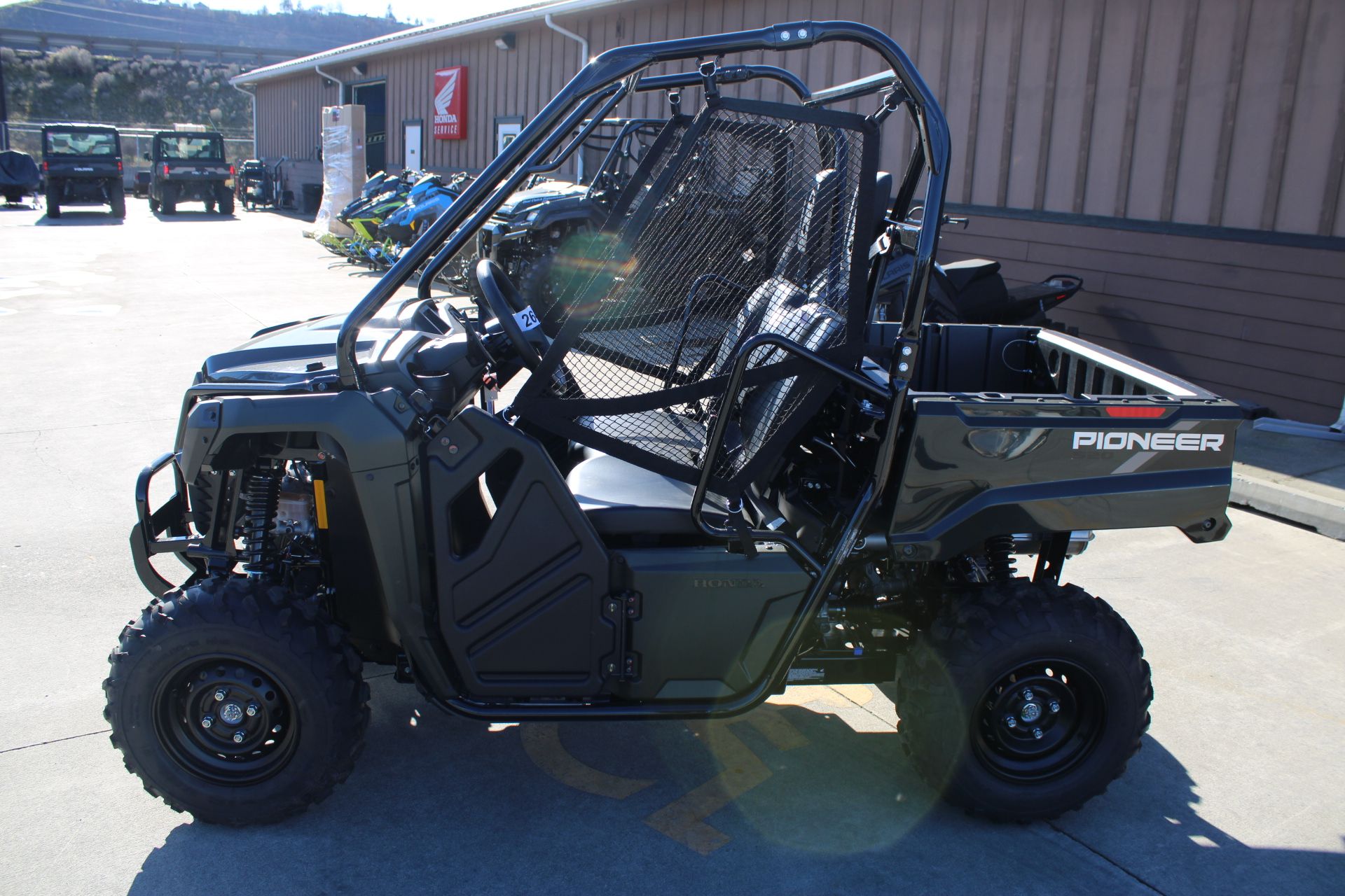 2026 Honda Pioneer 520 in The Dalles, Oregon - Photo 8