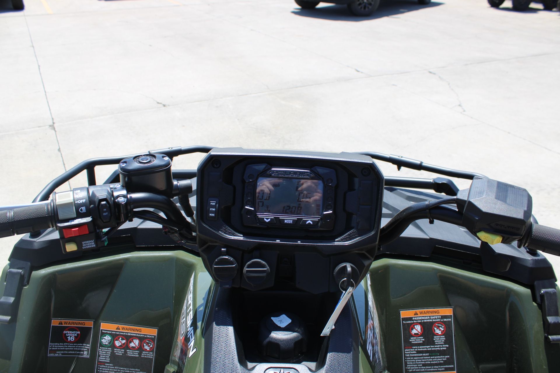 2025 Polaris Sportsman 6x6 570 in The Dalles, Oregon - Photo 12