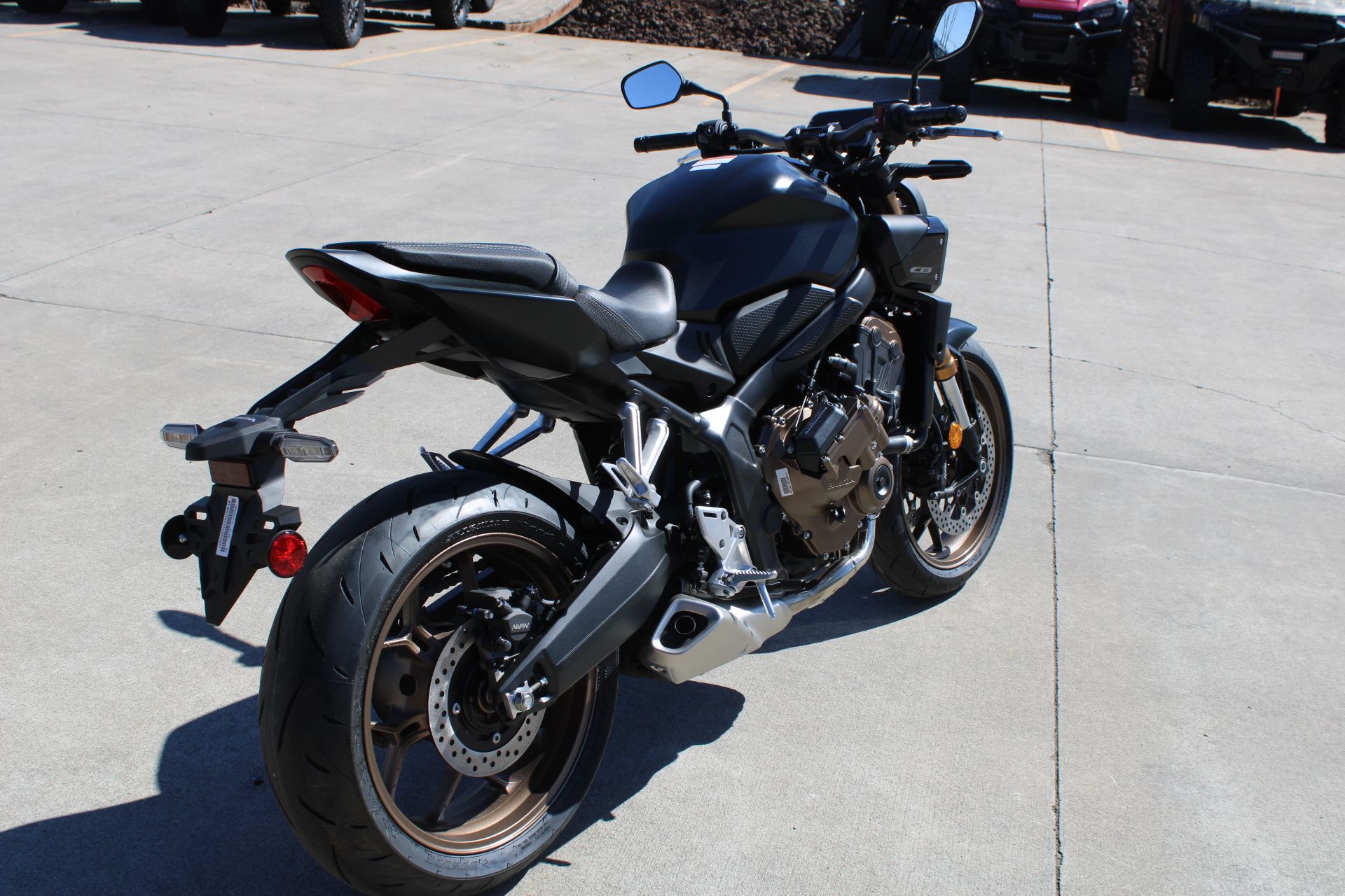 2026 Honda CB650R E-Clutch in The Dalles, Oregon - Photo 5