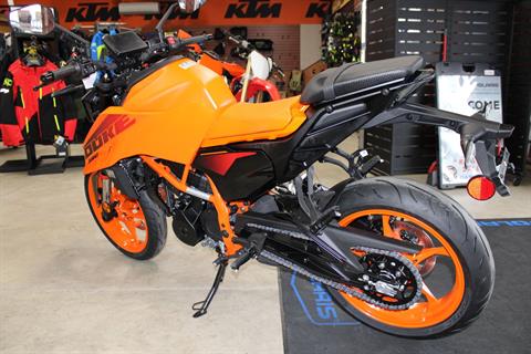2024 KTM 390 Duke in The Dalles, Oregon - Photo 5