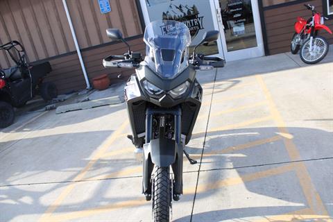 2025 Honda Africa Twin DCT in The Dalles, Oregon - Photo 2