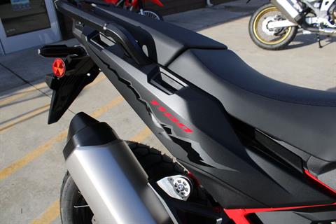 2025 Honda Africa Twin DCT in The Dalles, Oregon - Photo 12