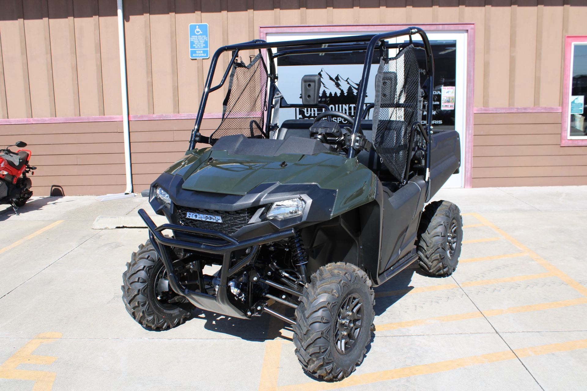 2026 Honda Pioneer 700 Deluxe in The Dalles, Oregon - Photo 3