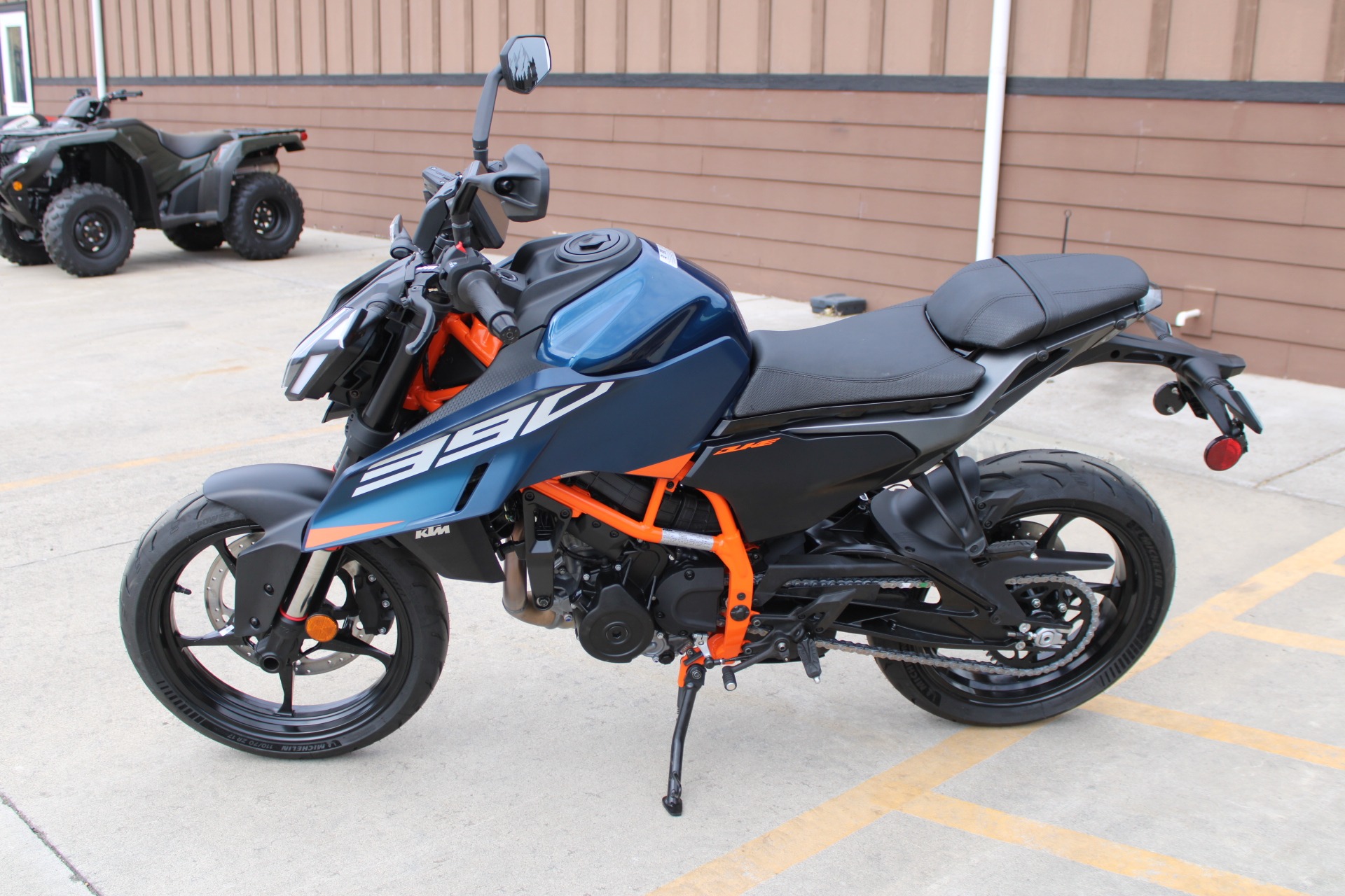 2026 KTM 390 Duke in The Dalles, Oregon - Photo 8