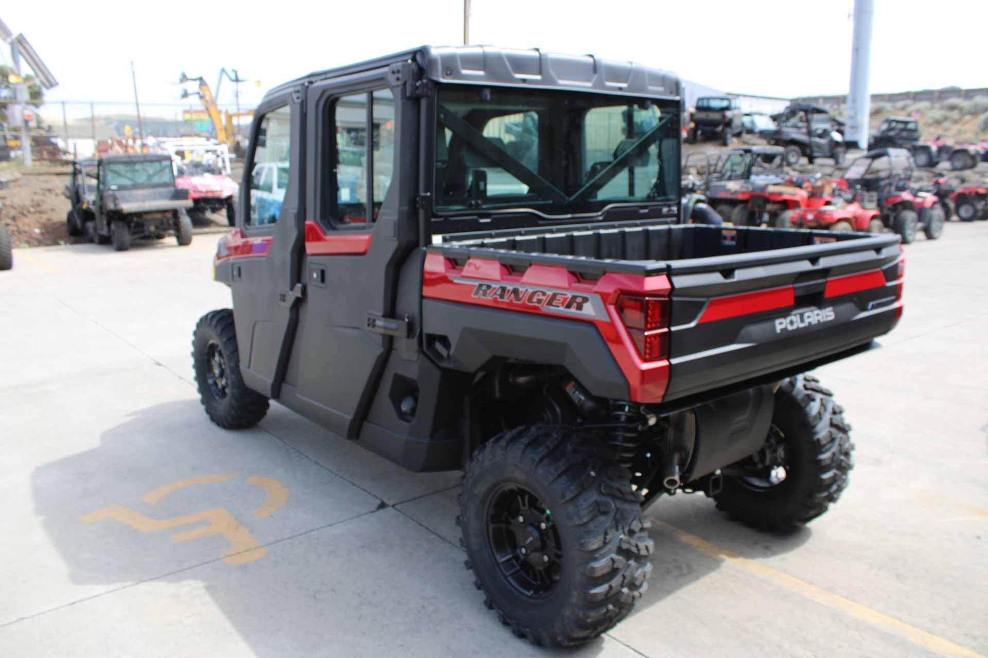 2025 Polaris Ranger Crew XP 1000 NorthStar Edition Premium in The Dalles, Oregon - Photo 8