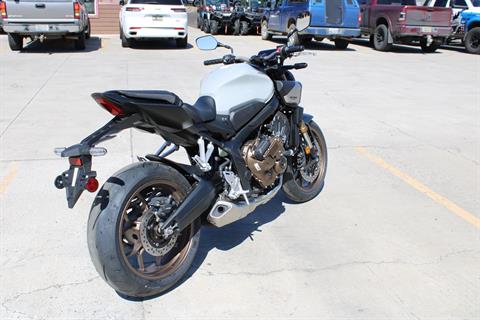 2024 Honda CB650R ABS in The Dalles, Oregon - Photo 5