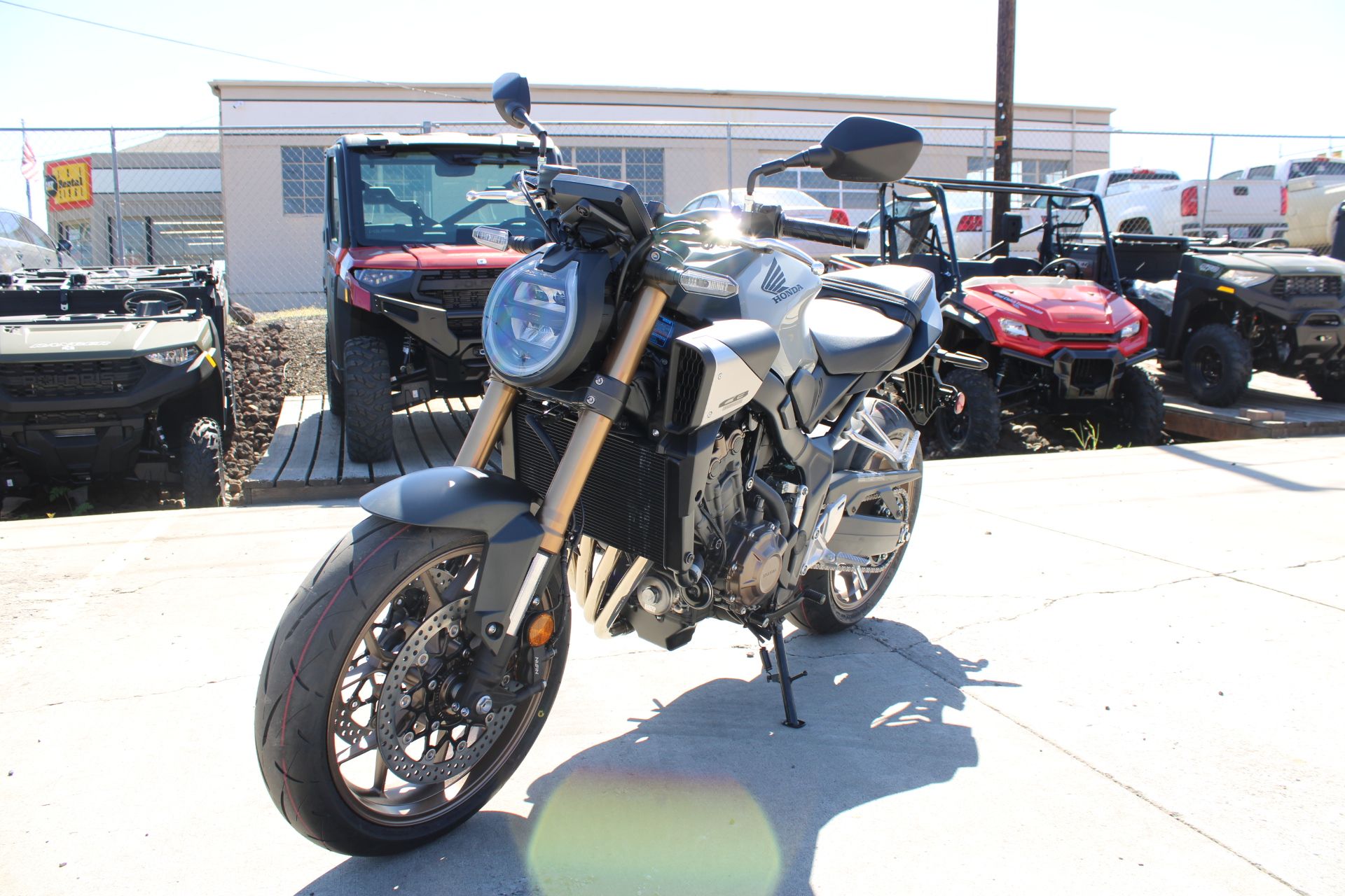 2024 Honda CB650R ABS in The Dalles, Oregon - Photo 3