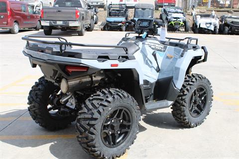 2025 Polaris Sportsman 570 Premium in The Dalles, Oregon - Photo 5