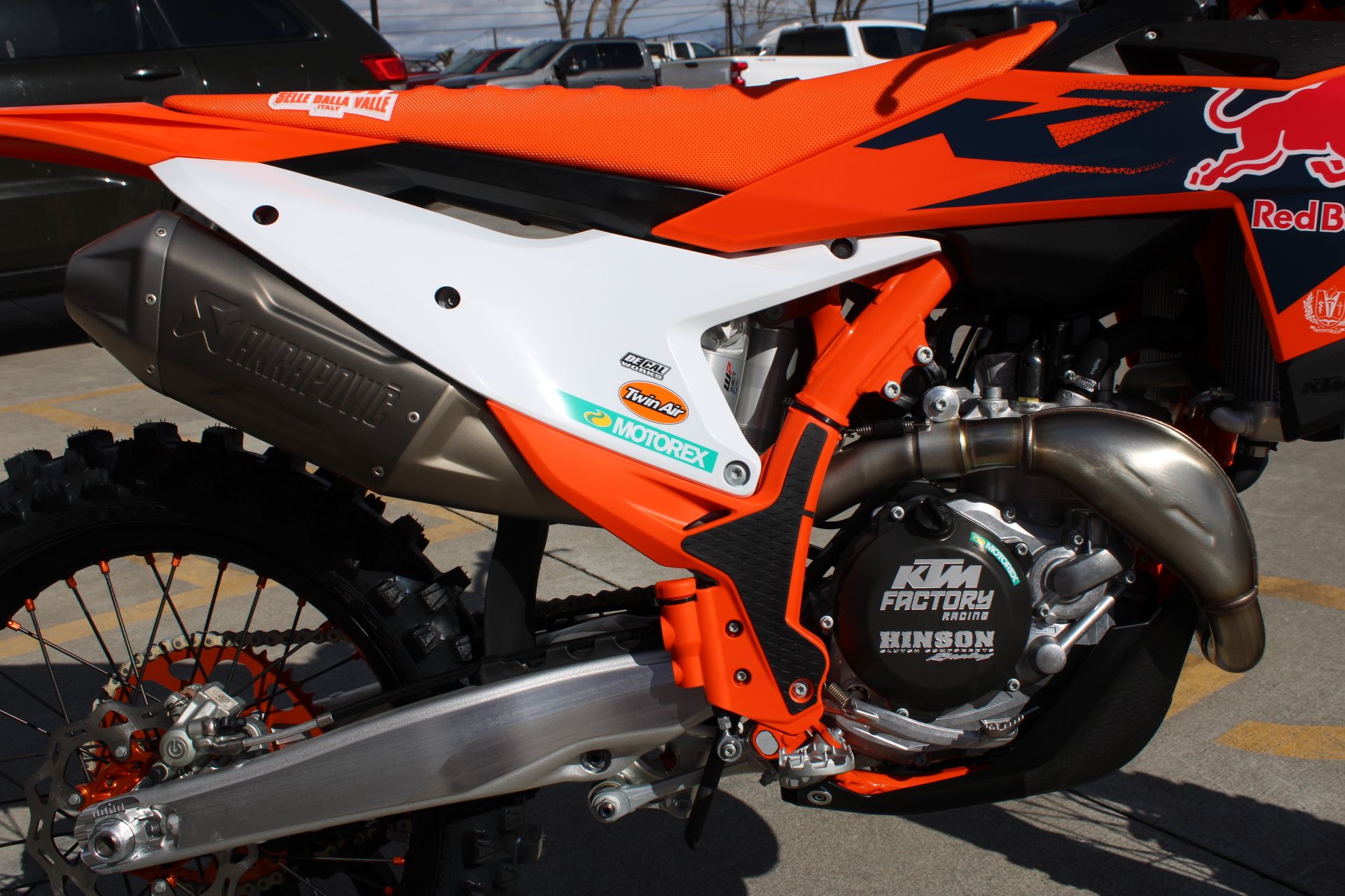 2024 KTM 450 SX-F Factory Edition in The Dalles, Oregon - Photo 7
