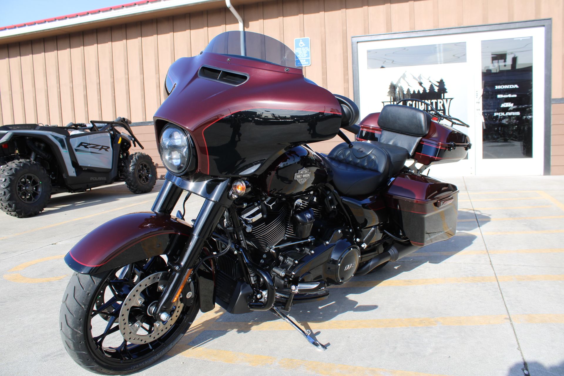 2022 Harley-Davidson Street Glide® Special in The Dalles, Oregon - Photo 2