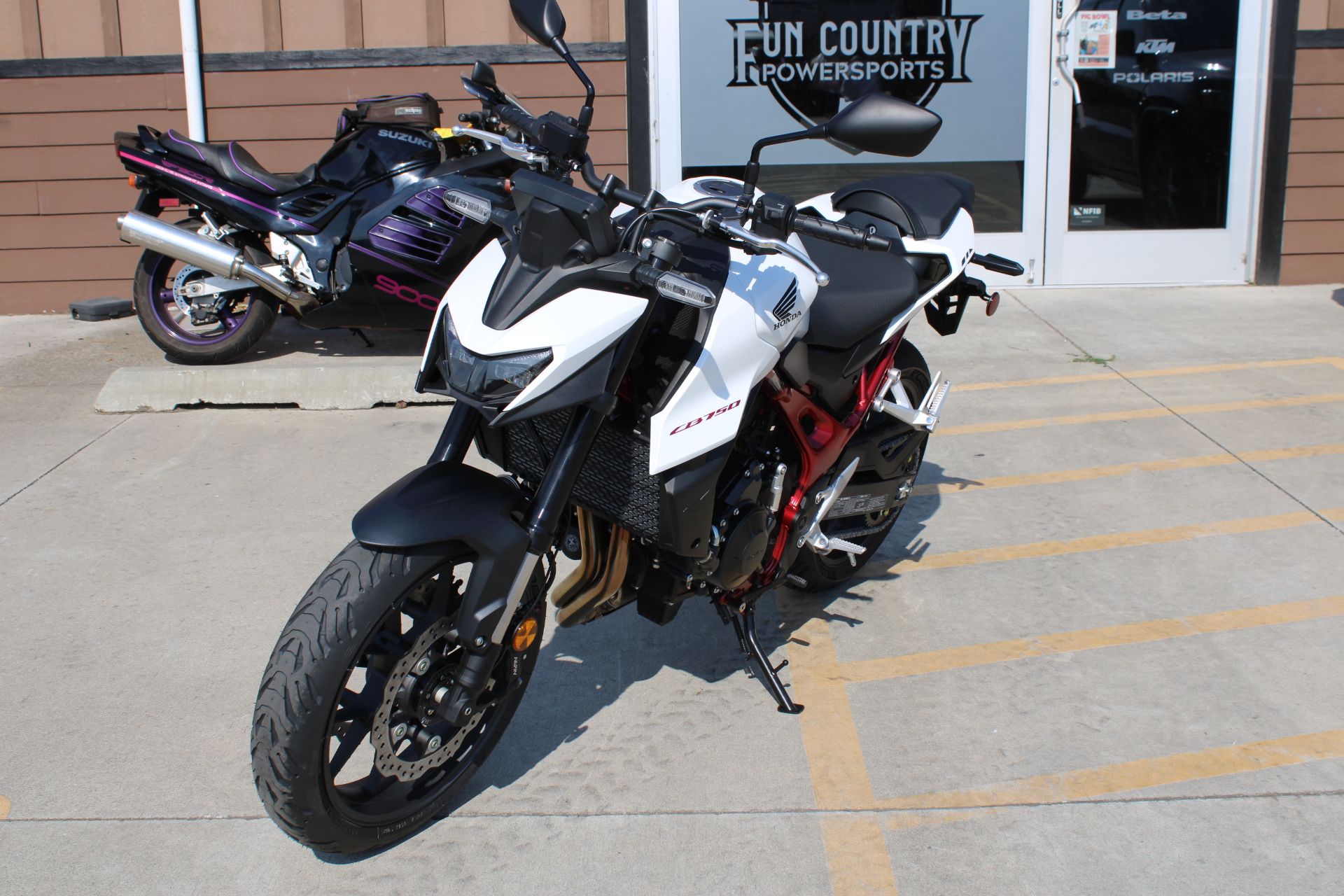 2025 Honda CB750 Hornet in The Dalles, Oregon - Photo 3