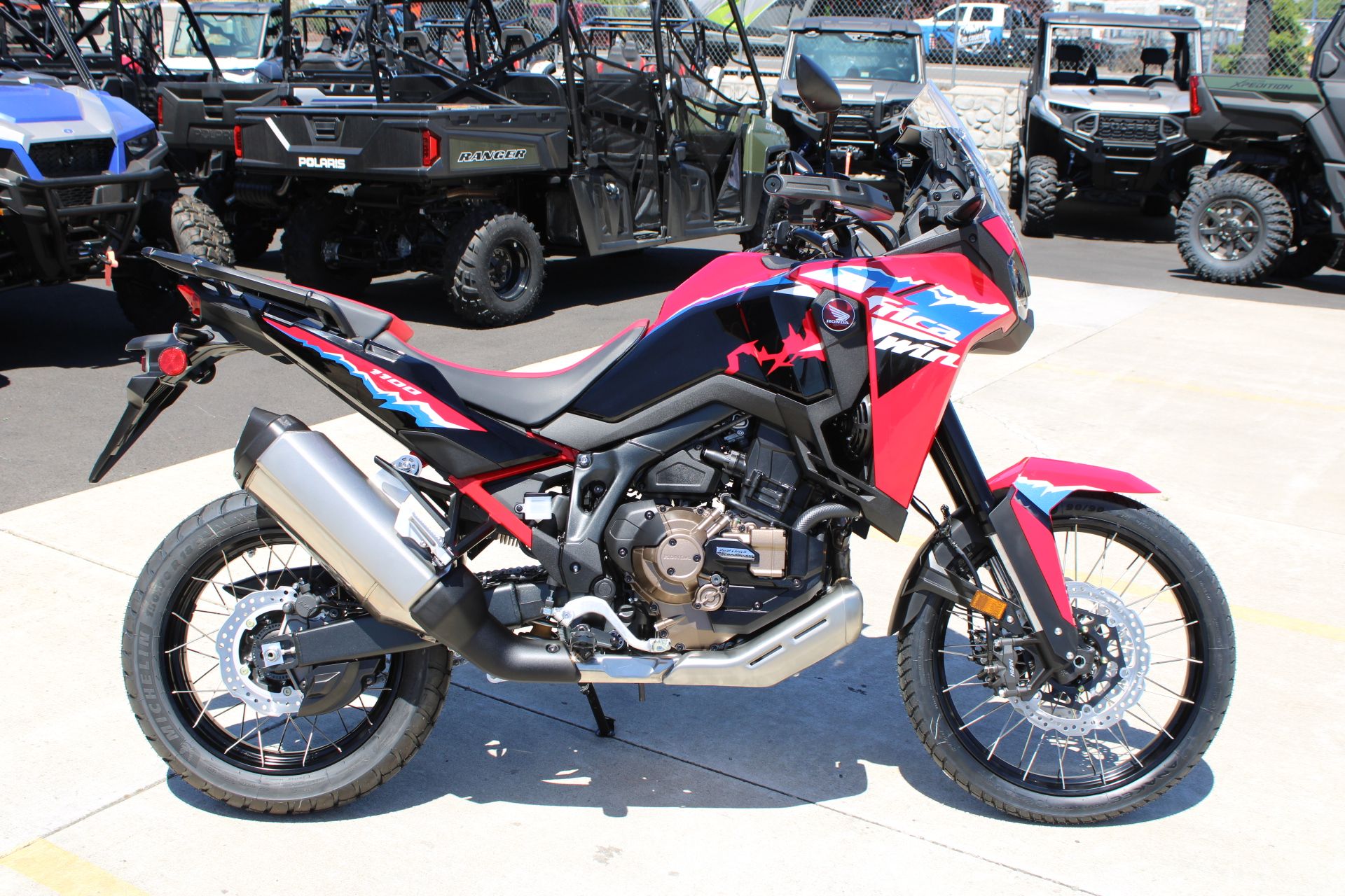 2024 Honda Africa Twin DCT in The Dalles, Oregon - Photo 2