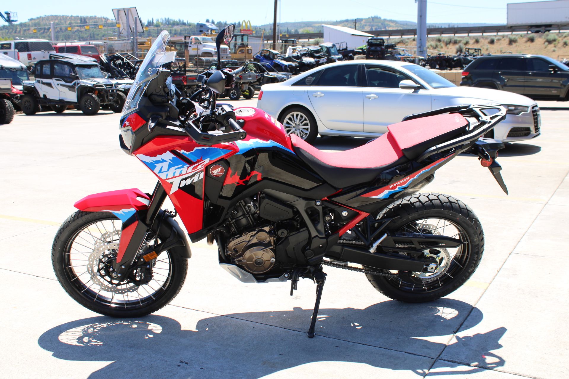2024 Honda Africa Twin DCT in The Dalles, Oregon - Photo 5