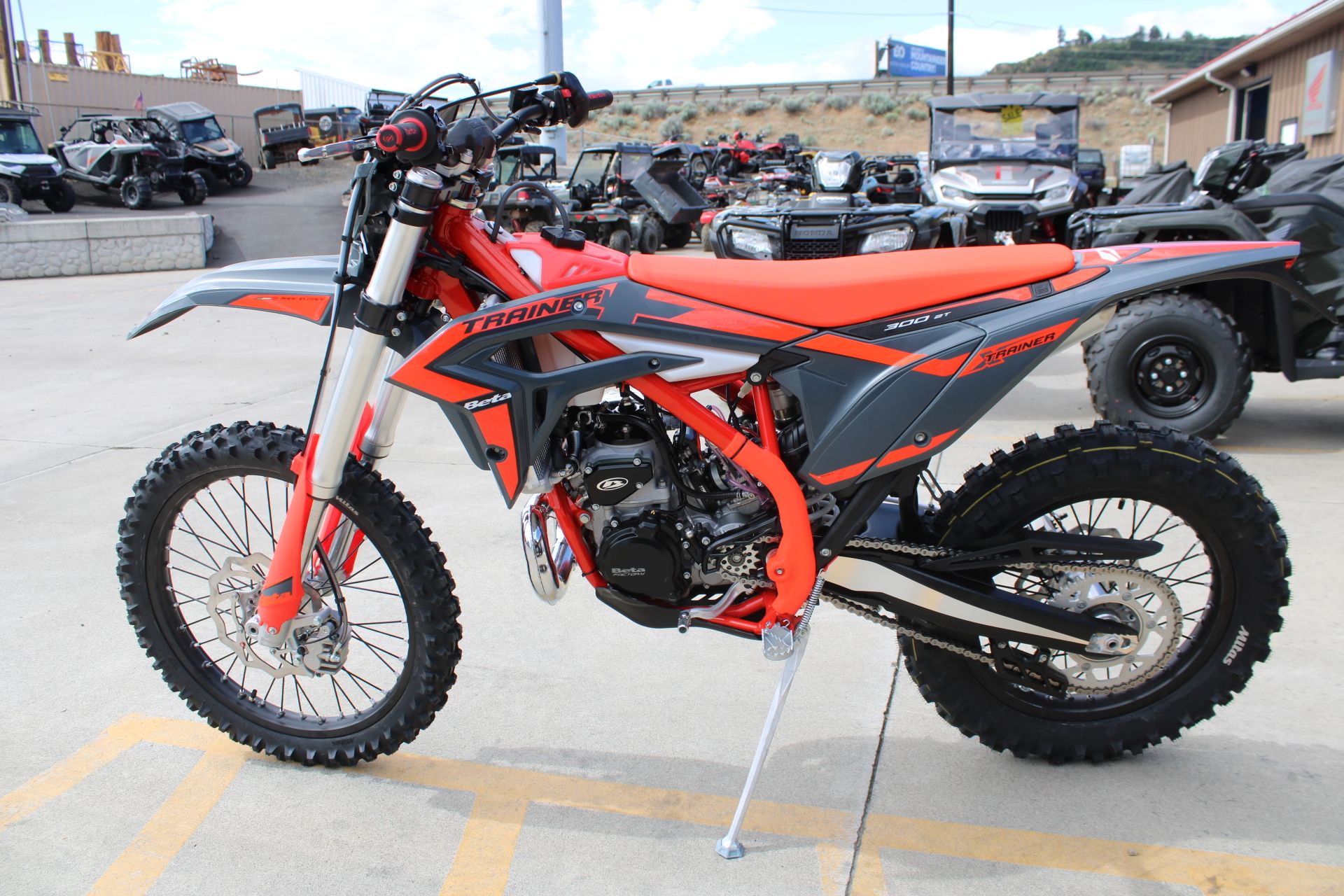 2025 Beta 300 Xtrainer in The Dalles, Oregon - Photo 7