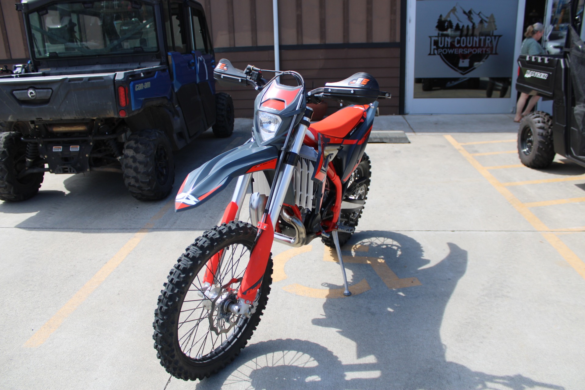 2025 Beta 300 Xtrainer in The Dalles, Oregon - Photo 3