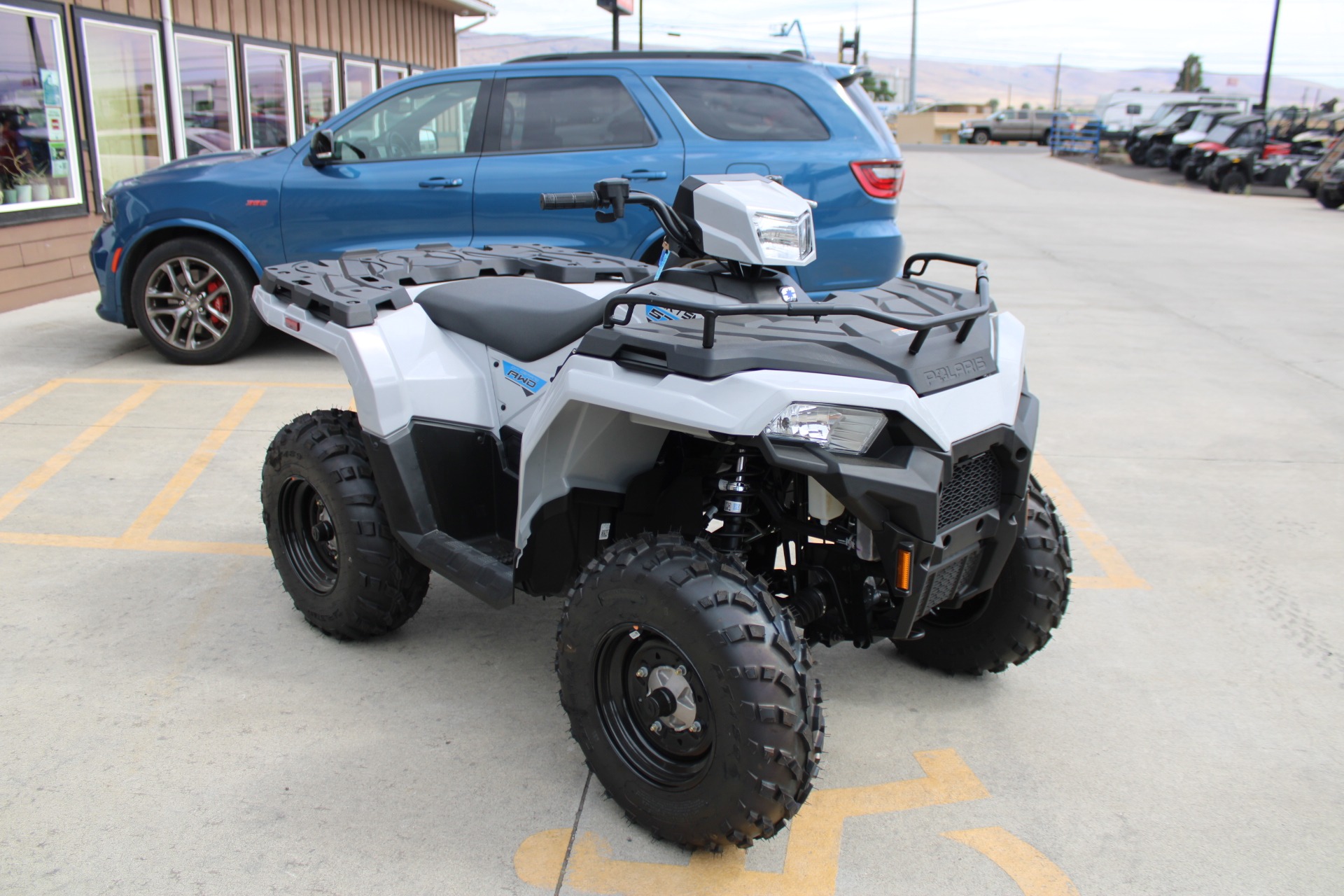 2026 Sportsman 570