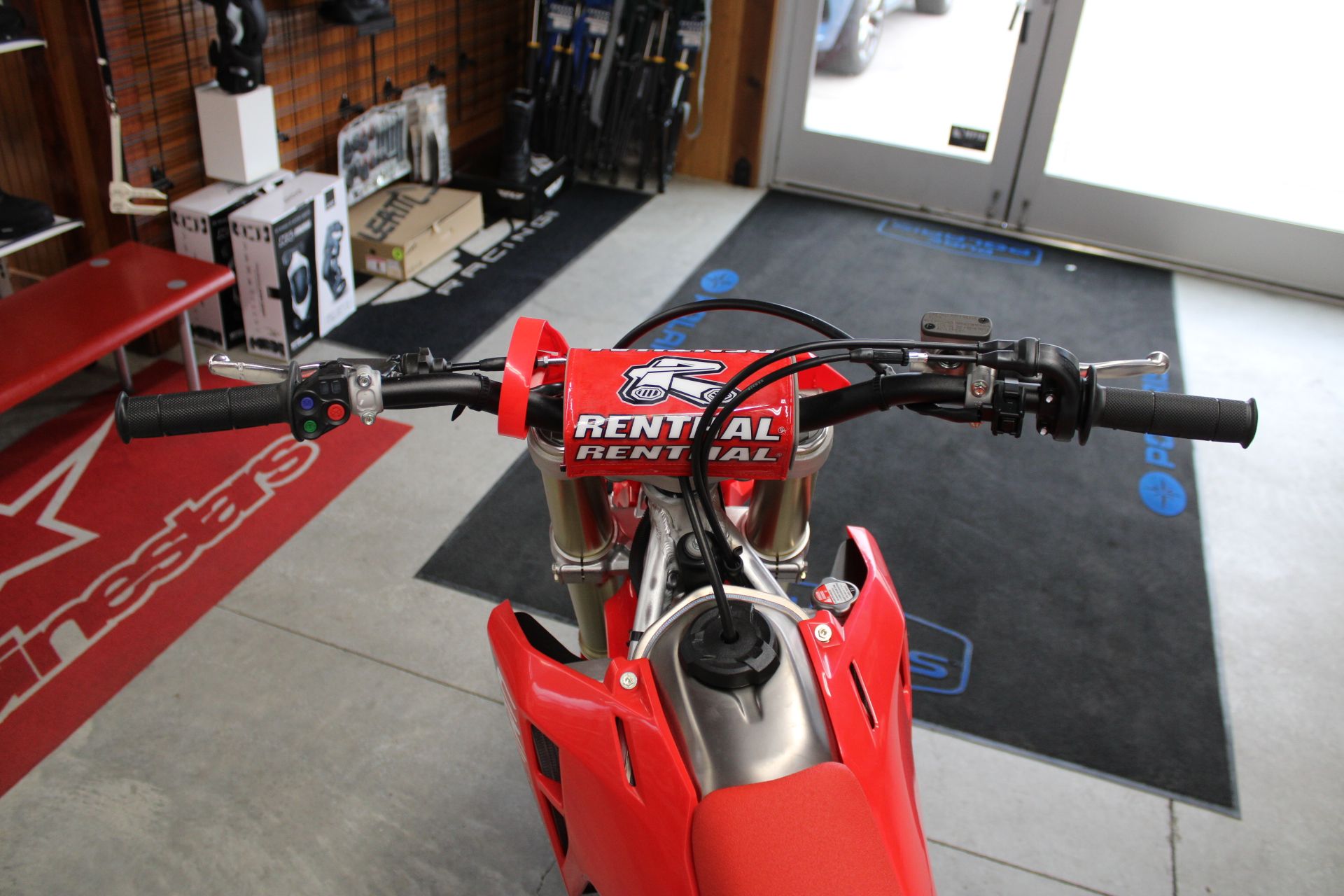 2026 Honda CRF250R in The Dalles, Oregon - Photo 9