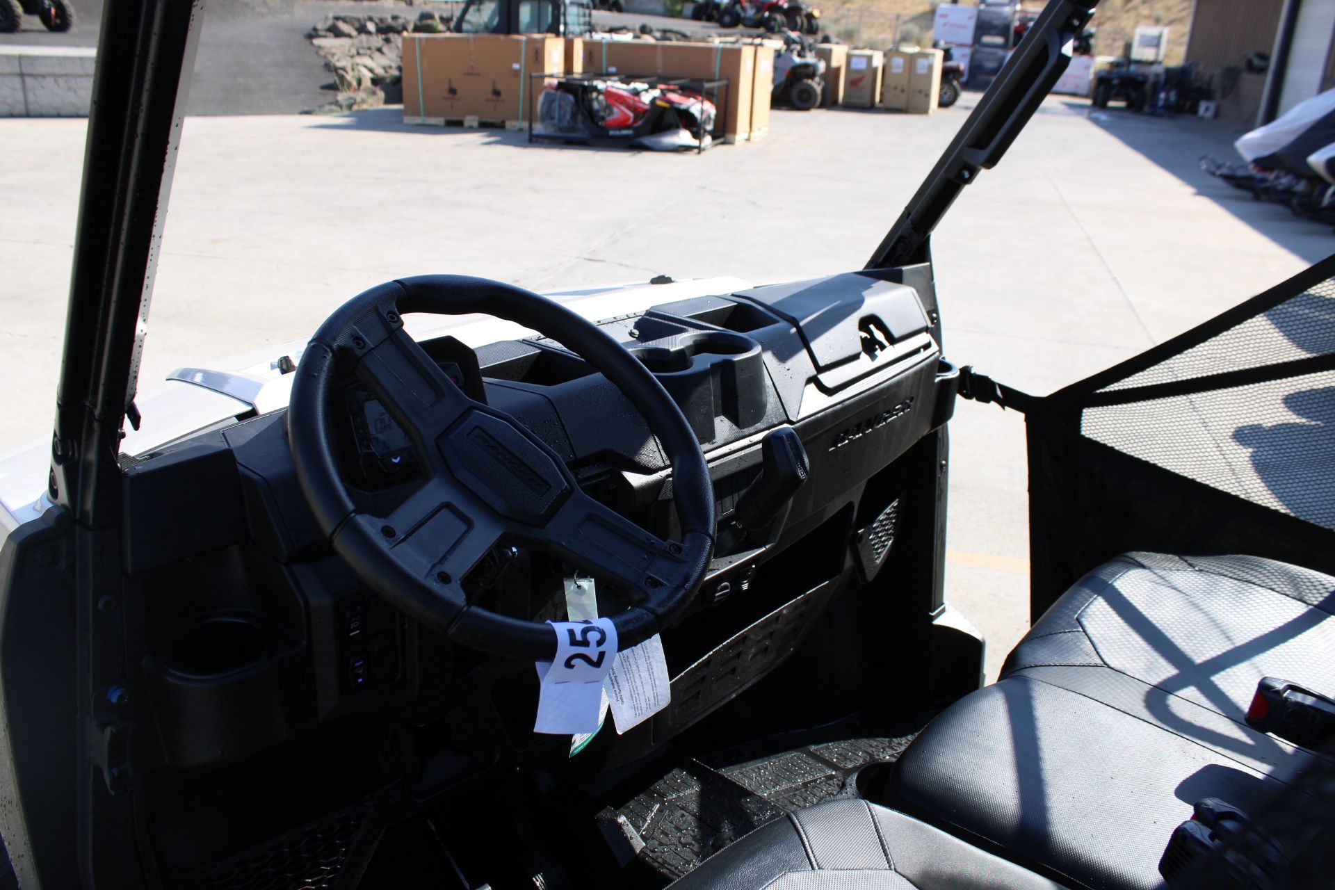 2025 Polaris Ranger 1000 Premium in The Dalles, Oregon - Photo 9