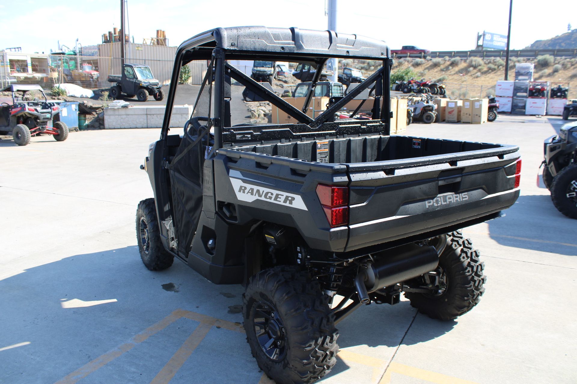 2025 Polaris Ranger 1000 Premium in The Dalles, Oregon - Photo 8