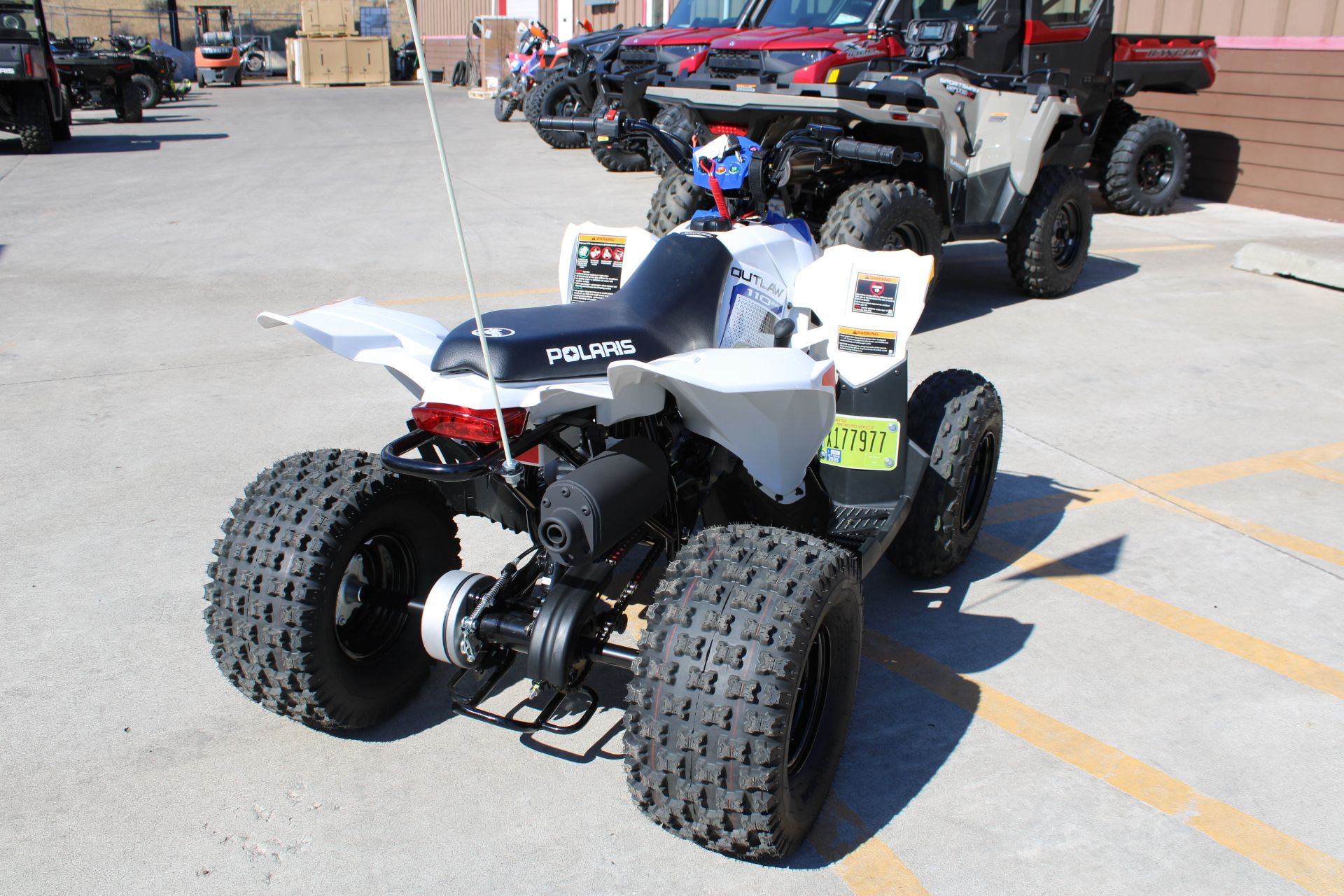 2025 Polaris Outlaw 110 EFI in The Dalles, Oregon - Photo 4