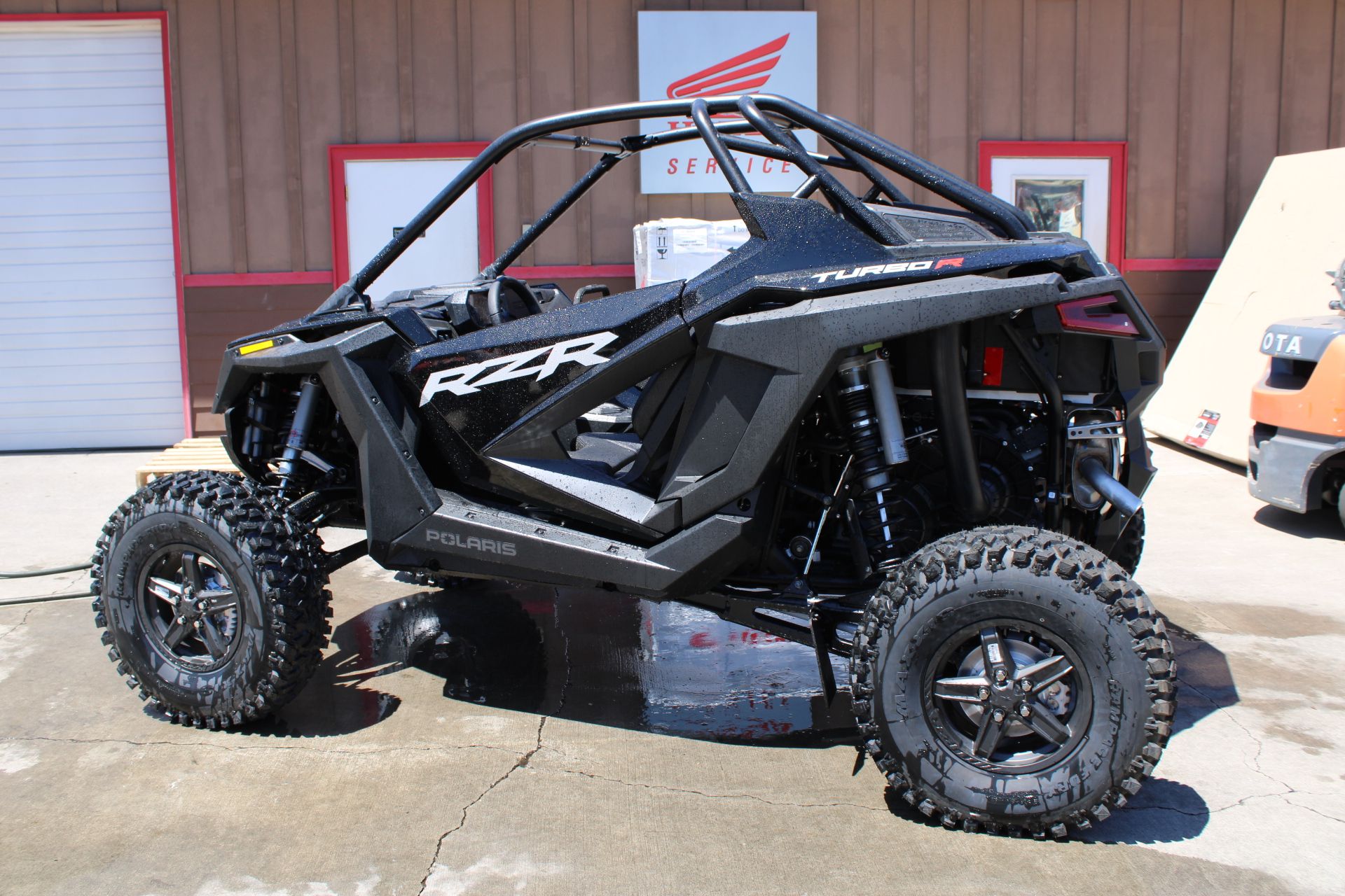 2024 Polaris RZR Turbo R Sport in The Dalles, Oregon - Photo 4