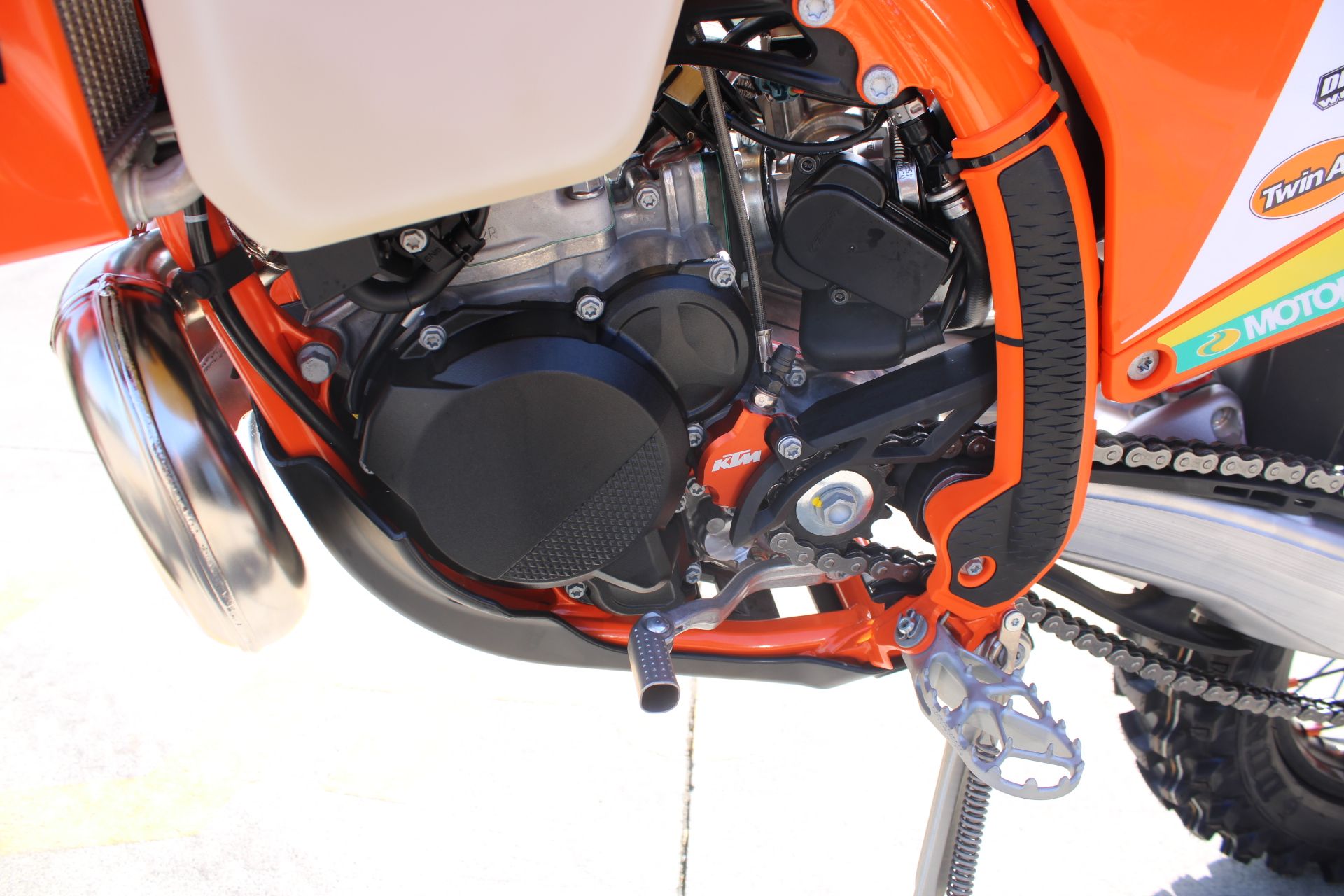 2025 KTM 300 XC-W Factory Edition in The Dalles, Oregon - Photo 9