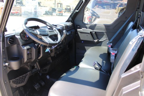 2027 Polaris Ranger Crew XP 1000 Cab in The Dalles, Oregon - Photo 9