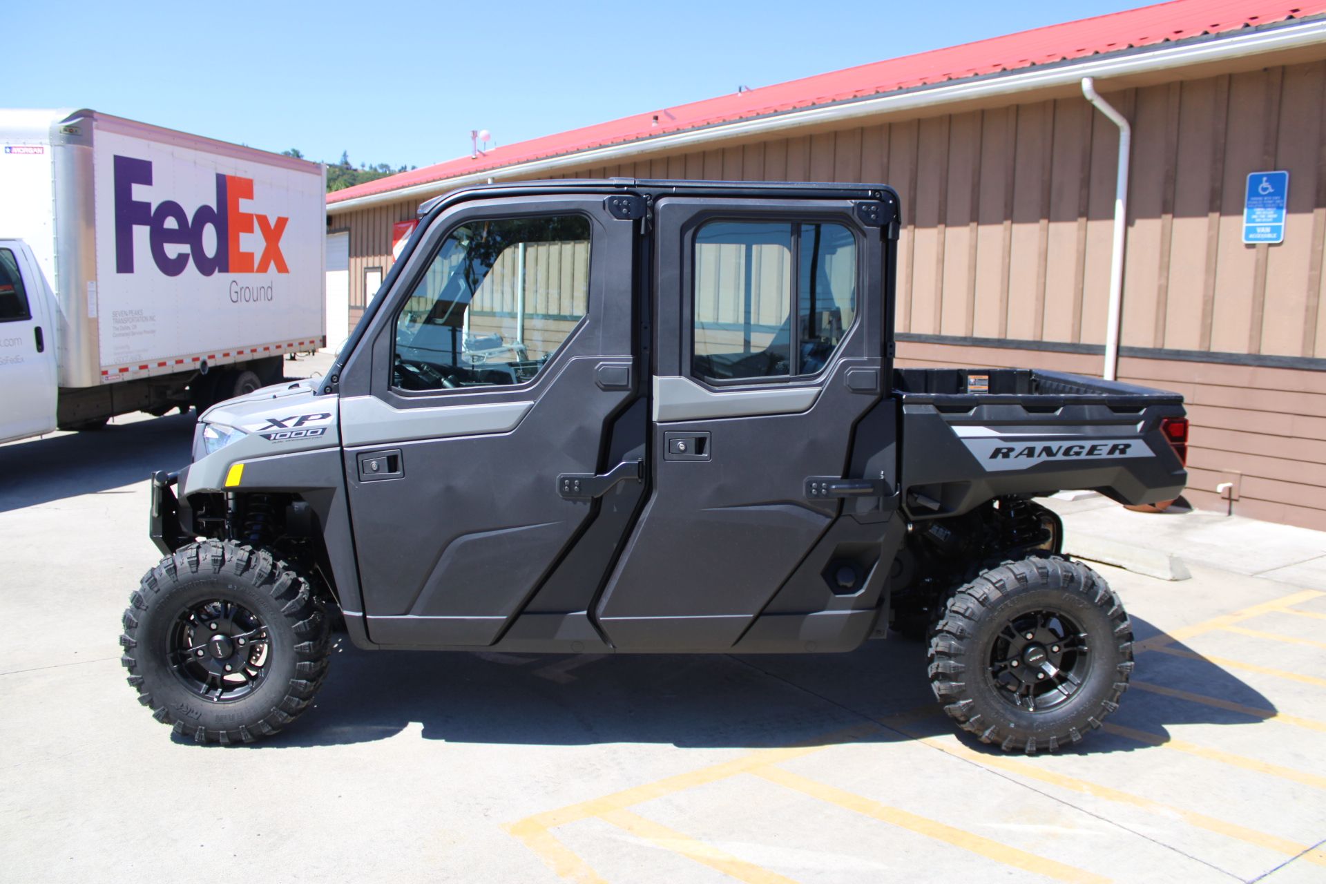 2027 Polaris Ranger Crew XP 1000 Cab in The Dalles, Oregon - Photo 8