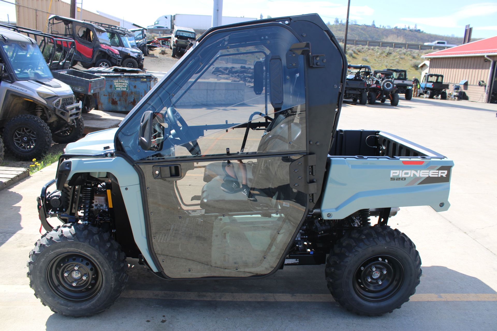 2026 Honda Pioneer 520 in The Dalles, Oregon - Photo 8