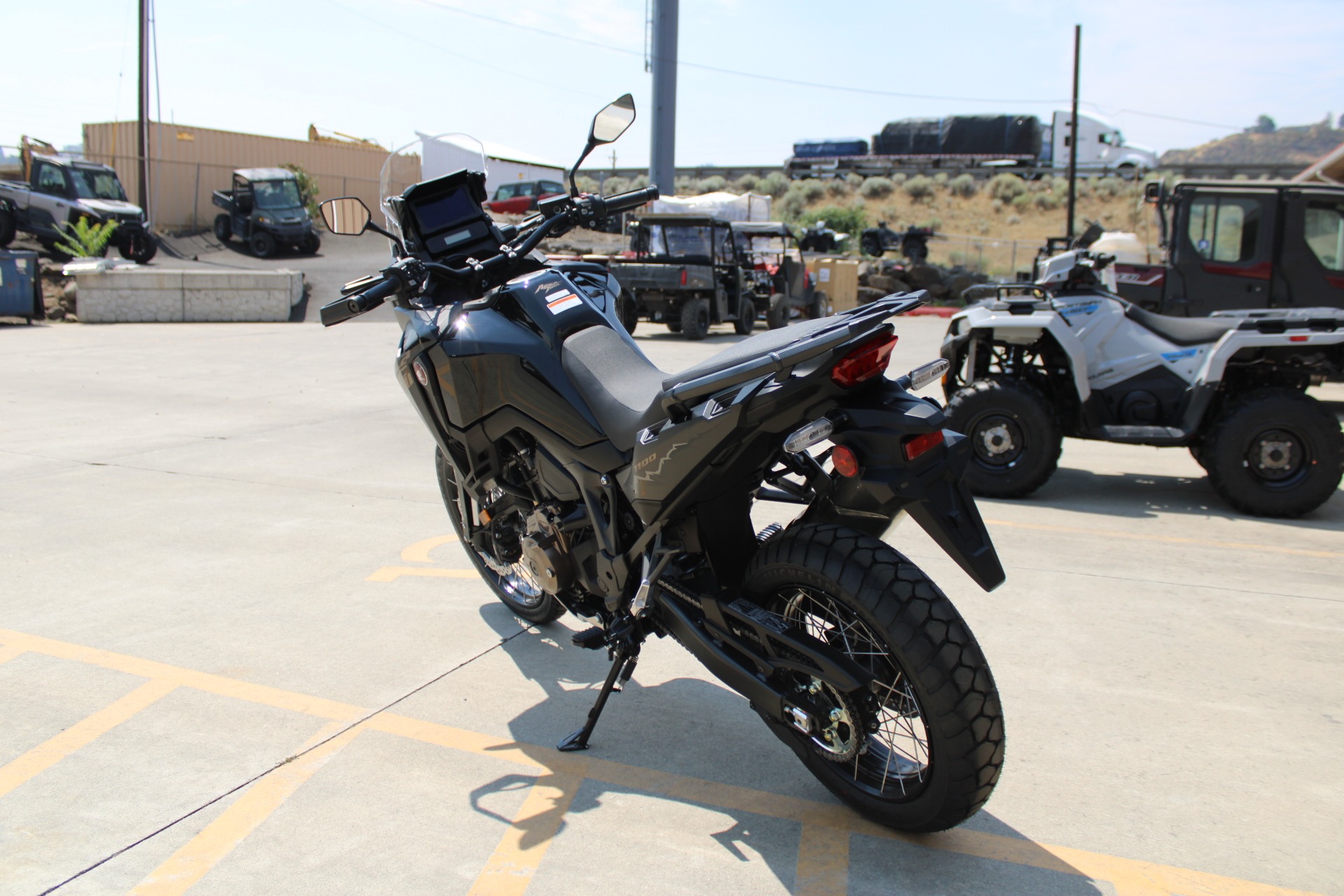 2026 Honda Africa Twin DCT 7
