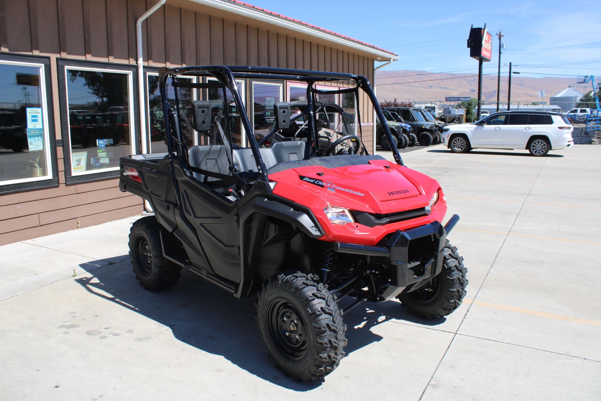 2025 Honda Pioneer 1000 in The Dalles, Oregon - Photo 1