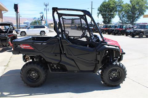 2025 Honda Pioneer 1000 in The Dalles, Oregon - Photo 4