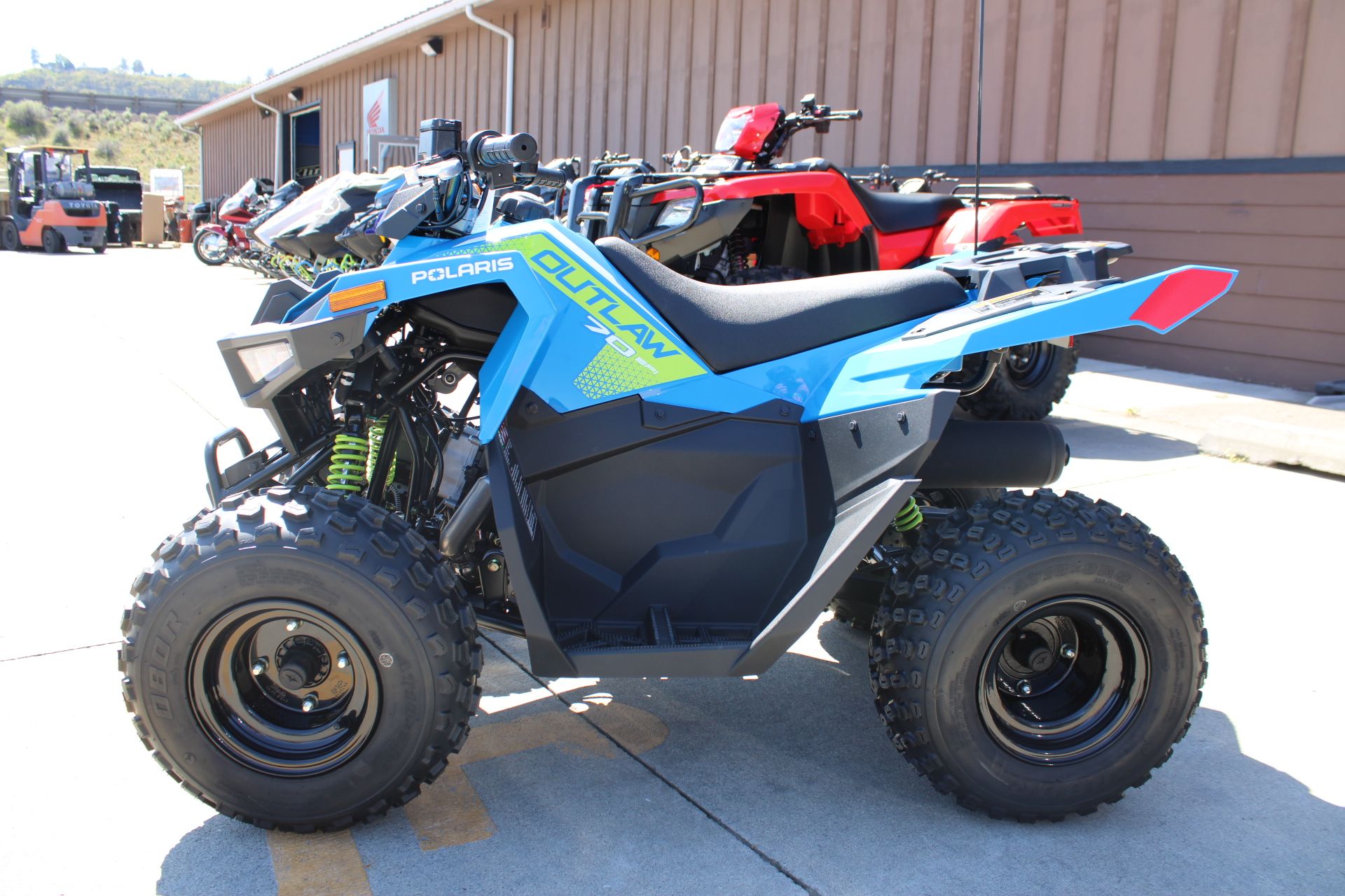 2025 Polaris Outlaw 70 EFI in The Dalles, Oregon - Photo 8