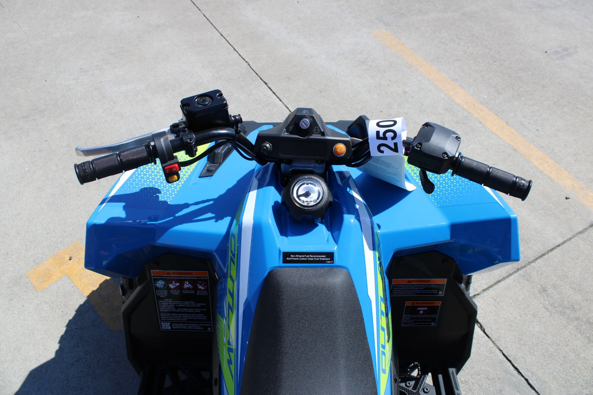 2025 Polaris Outlaw 70 EFI in The Dalles, Oregon - Photo 9
