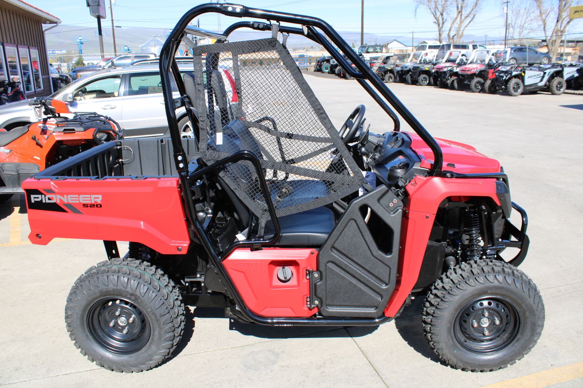 2026 Honda Pioneer 520 in The Dalles, Oregon - Photo 4