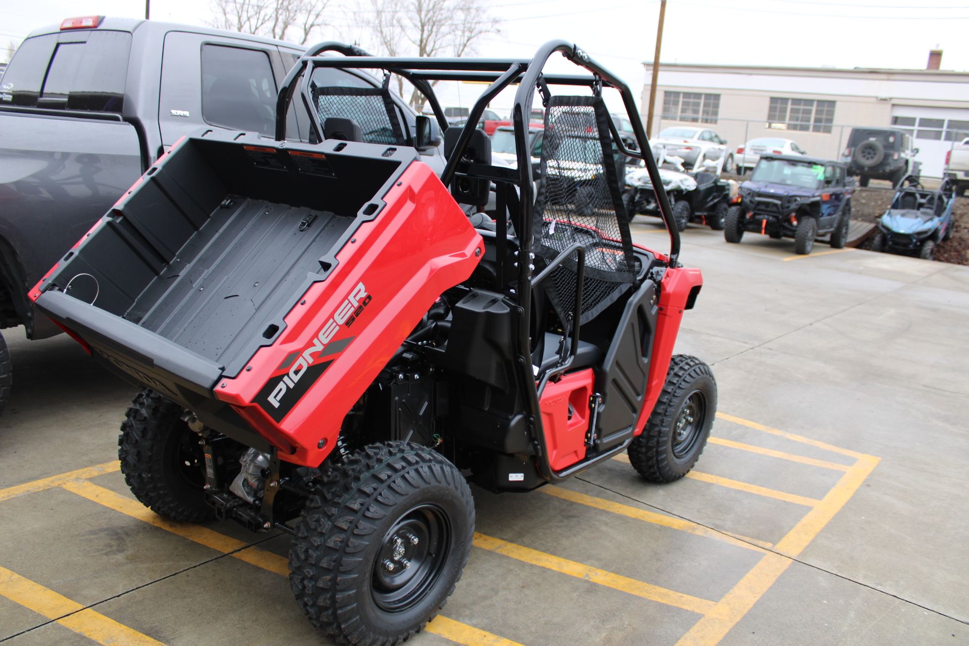 2026 Honda Pioneer 520 in The Dalles, Oregon - Photo 9