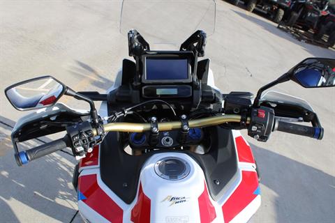 2025 Honda Africa Twin Adventure Sports ES DCT in The Dalles, Oregon - Photo 4