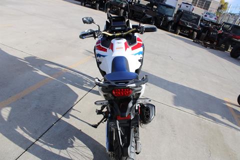 2025 Honda Africa Twin Adventure Sports ES DCT in The Dalles, Oregon - Photo 7