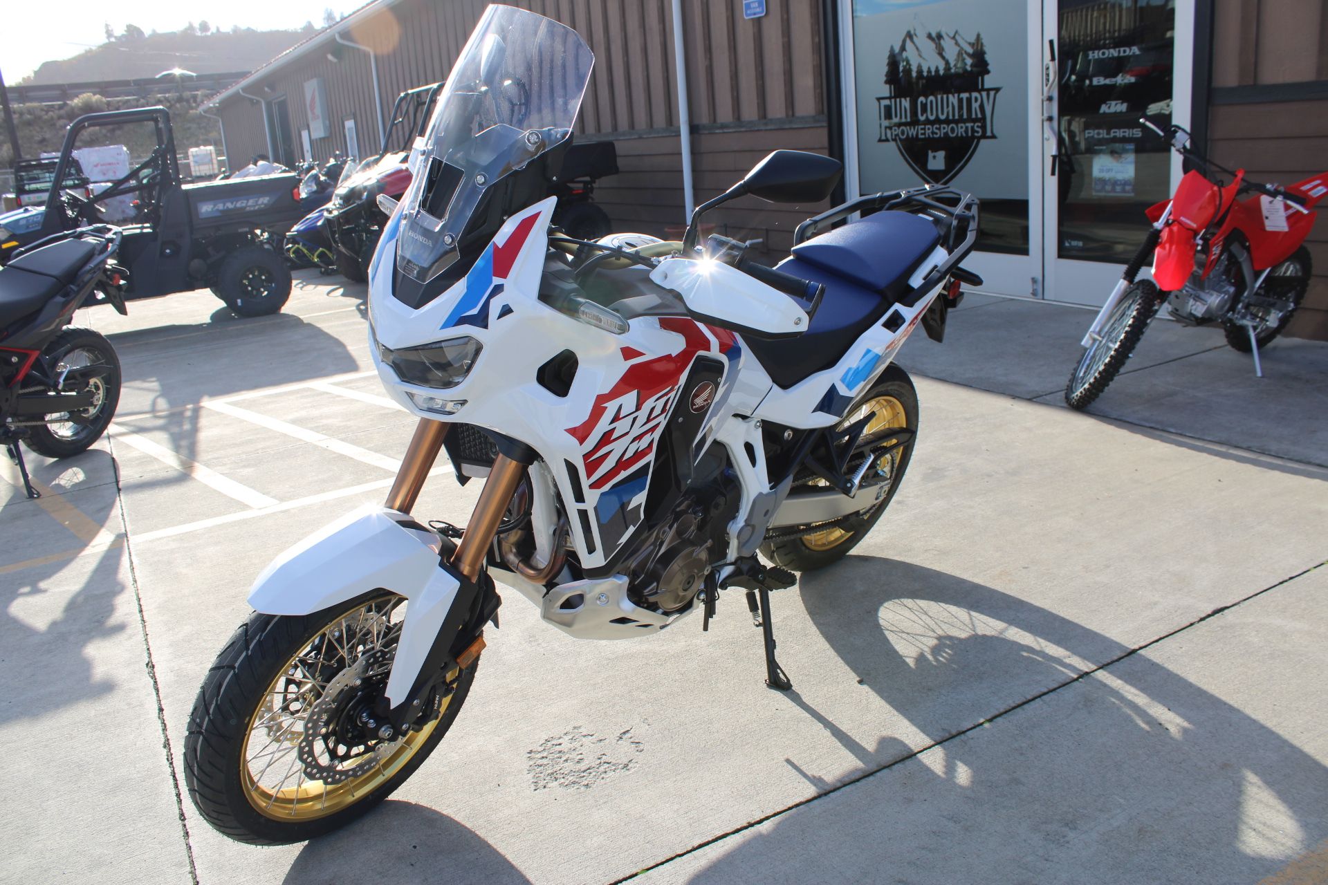 2025 Honda Africa Twin Adventure Sports ES DCT in The Dalles, Oregon - Photo 3