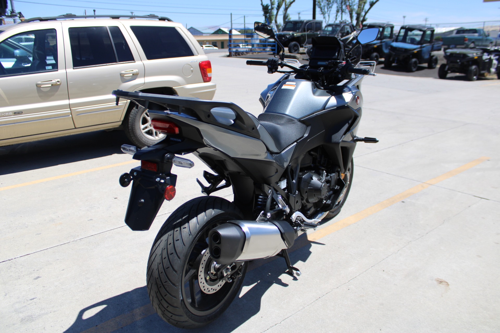 2026 Honda NT1100 DCT in The Dalles, Oregon - Photo 7