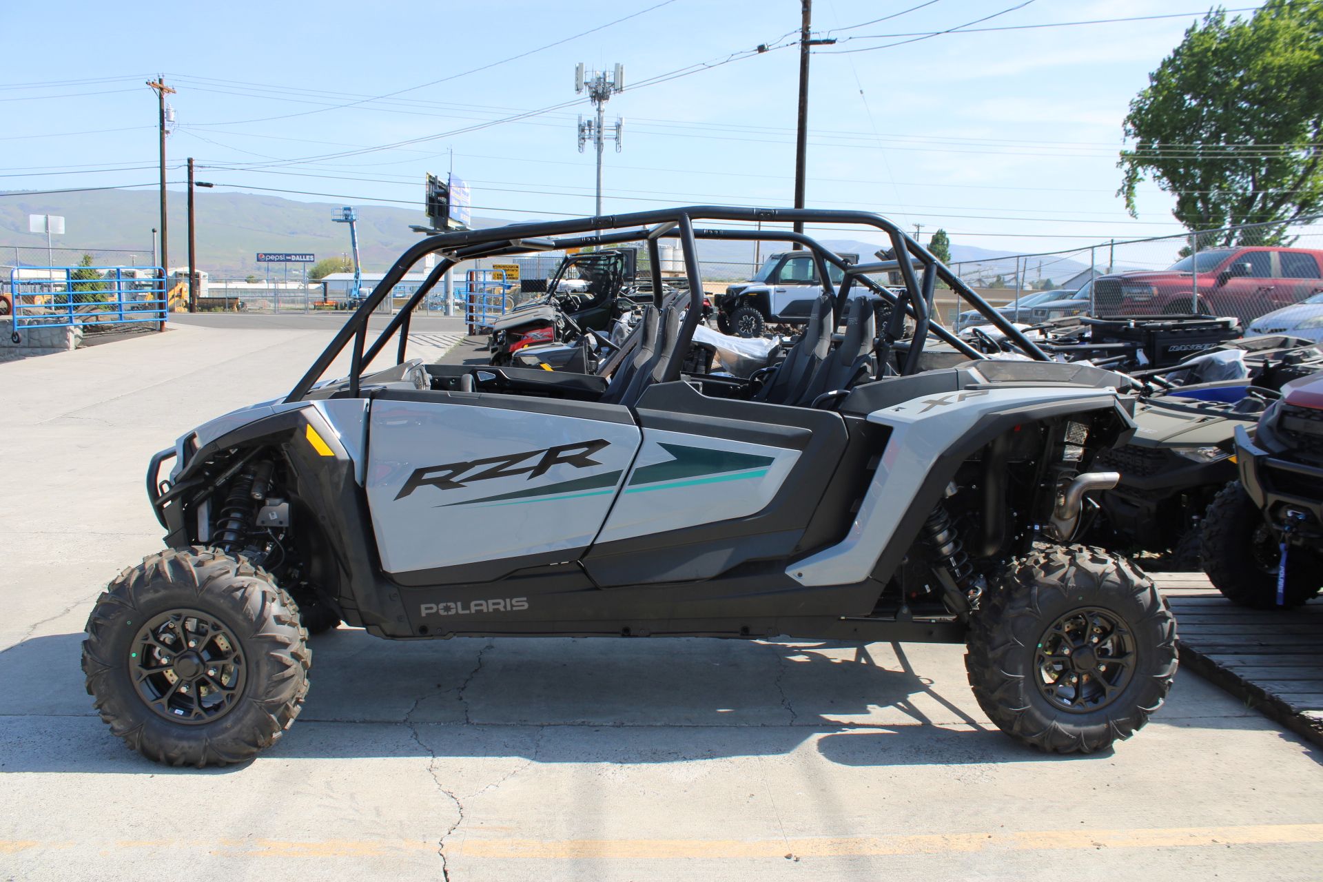2025 Polaris RZR XP 4 1000 Sport in The Dalles, Oregon - Photo 6
