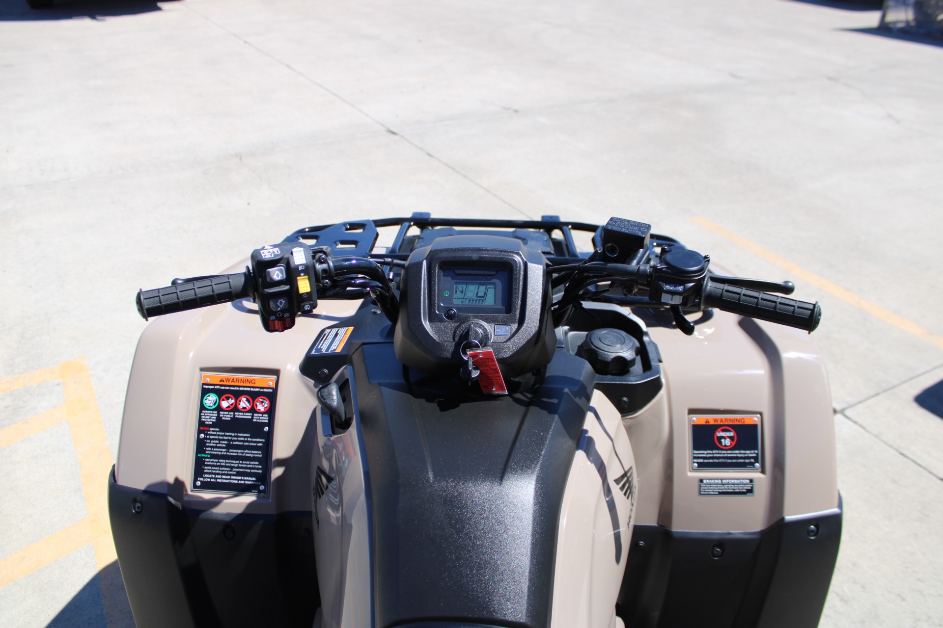 2027 Honda FourTrax Rancher 4x4 Automatic DCT EPS in The Dalles, Oregon - Photo 9